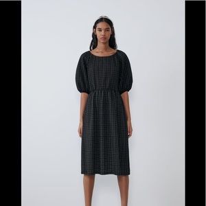 NWT ZARA‼️donating soon